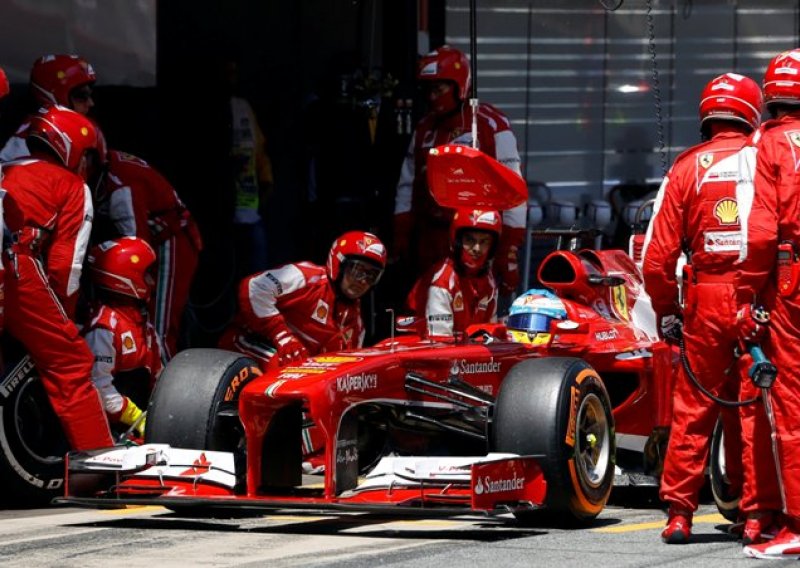 Šef Ferrarija: Nisu mi se svidjele Alonsove riječi i ponašanje