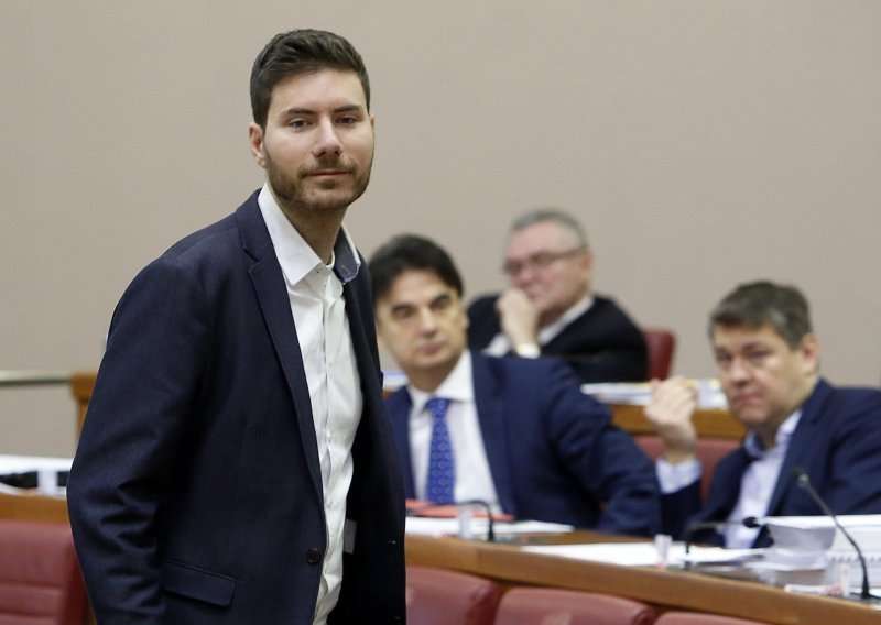 Pernar prijeti: Spreman sam napraviti neviđeni politički incident!