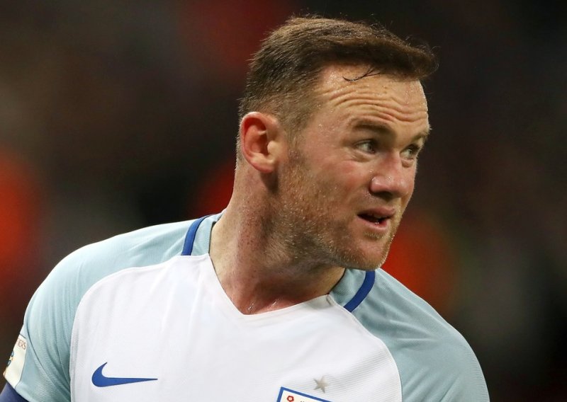 Rooney na stupu srama zbog teškog pijanstva: Žao mu je!