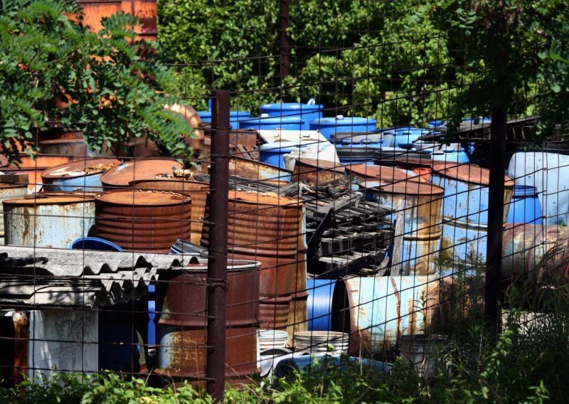 Toksični otpad iz Srbije umjesto u Kini završio u Jadranu?
