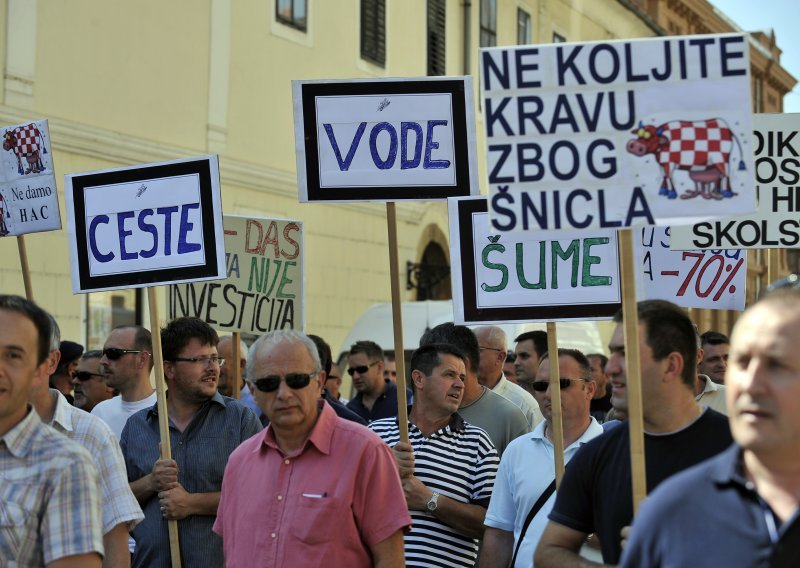 'Ne koljite kravu zbog šnicla! Ne damo HAC!'