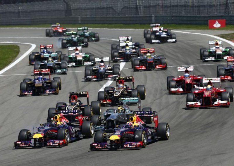 Početak rasula u F1: Polovici momčadi prijeti propast!?