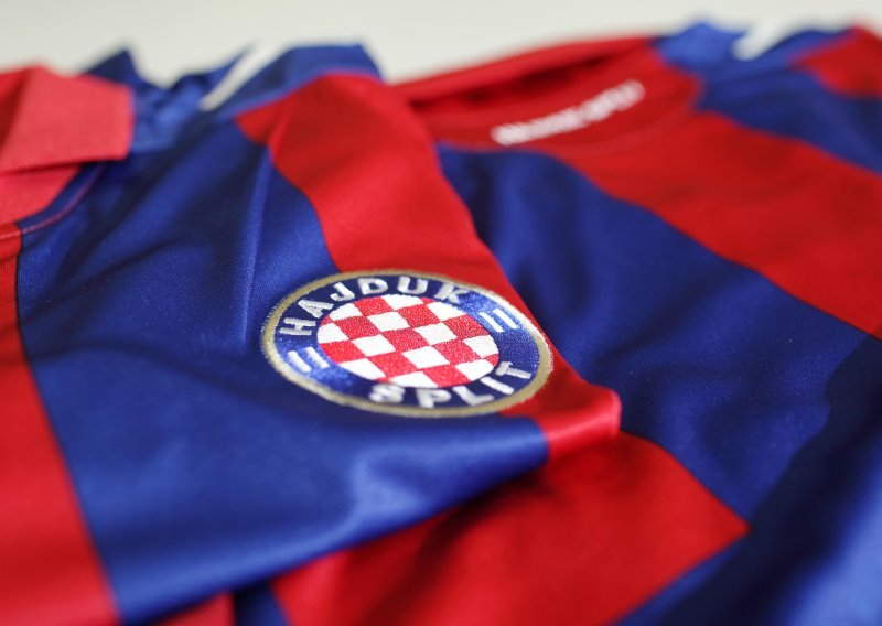Hajduk umirovio dres s brojem 12 zauvijek; znate li zašto?
