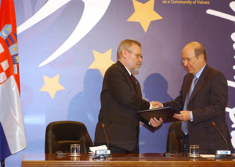 Jadranki Kosor i pokojnom Ivici Račanu Povelja Hrvatske