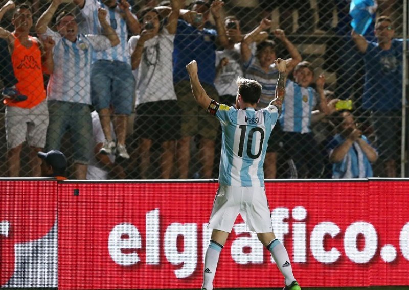 Messi oduševio navijače, a onda šokirao novinare!