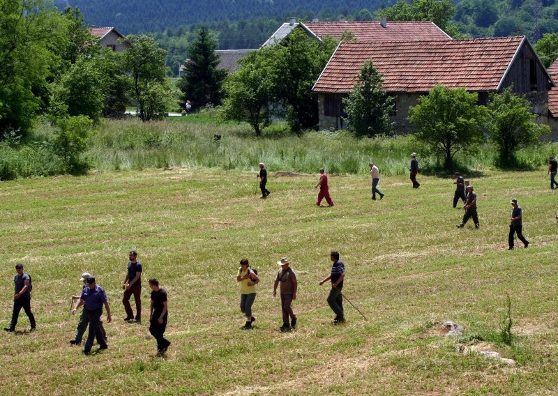 Više od stotinu ljudi traga za nestalom Katicom Rubčić