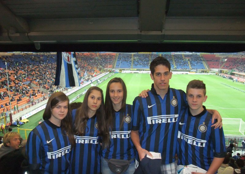 Petero pobjednika Lino višebojca posjetilo nogometne klubove Milan i Inter