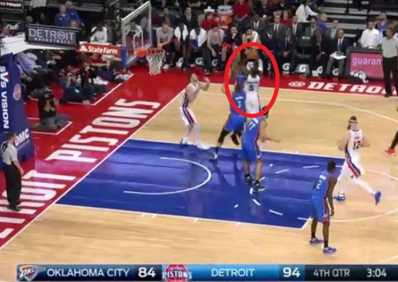 Svi govore o ovom košu! Je li to najbolji potez cijele NBA sezone?
