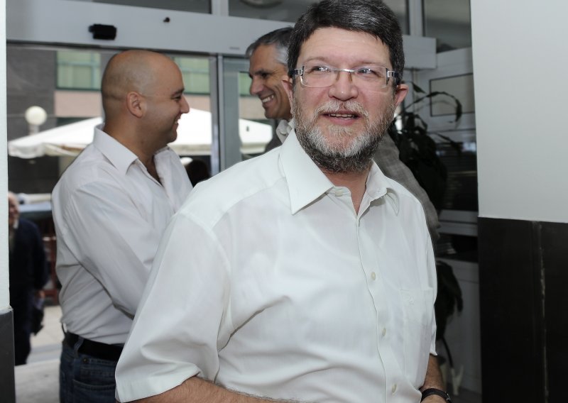 Picula: Za 'slučaj autobusi' kriv je Šuker!