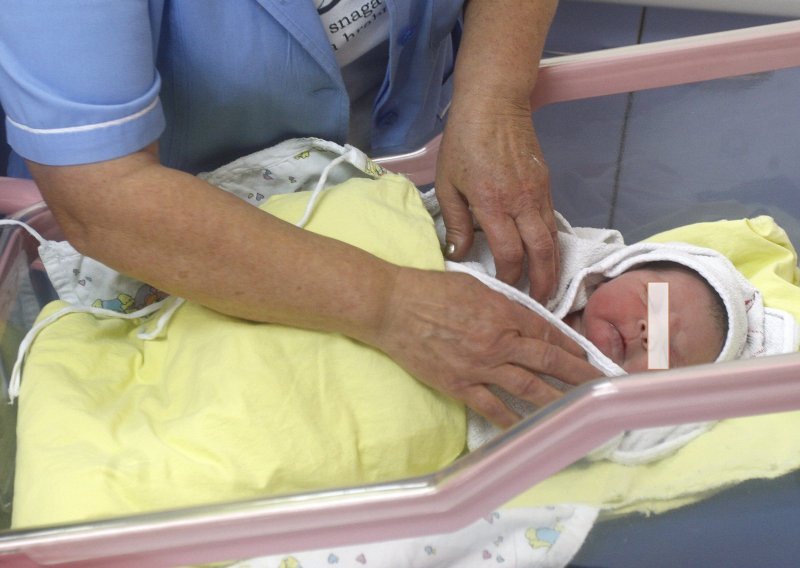 Roditelji iz rodilišta donijeli bebu da bi kod kuće otkrili nevjerojatnu stvar