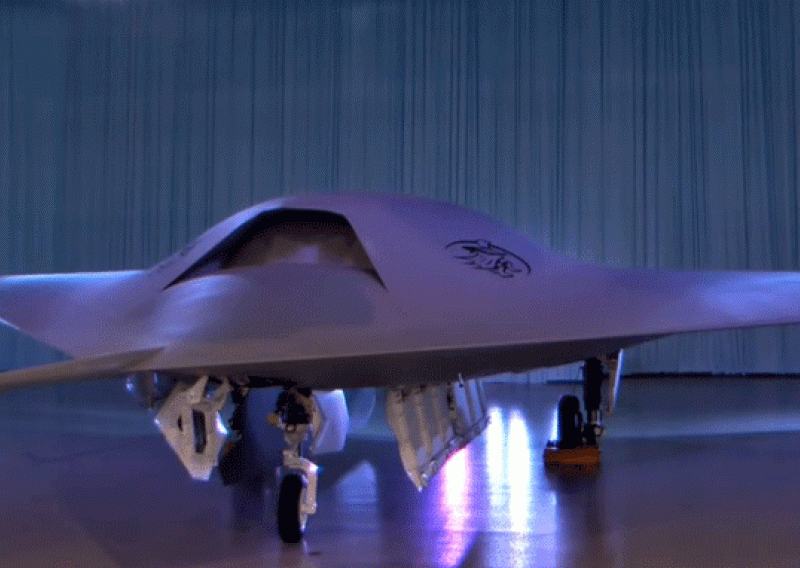 Boeingov bespilotni vojni zrakoplov budućnosti