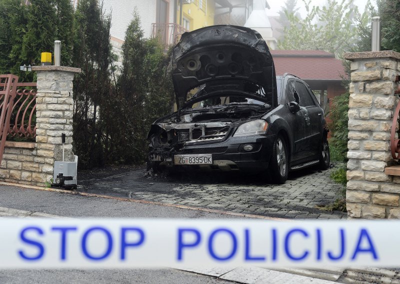 Čalušićev mercedes namjerno zapaljen