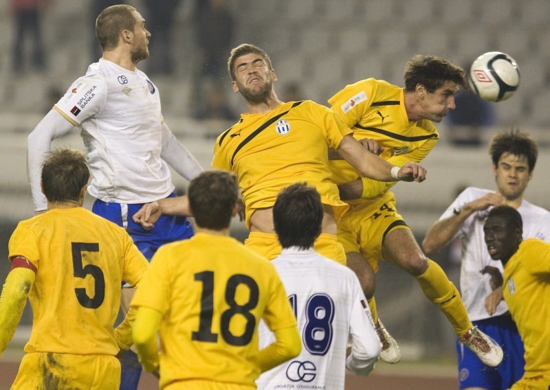 Pogledajte kako su vratari zaustavili Hajduk i 'lokose'