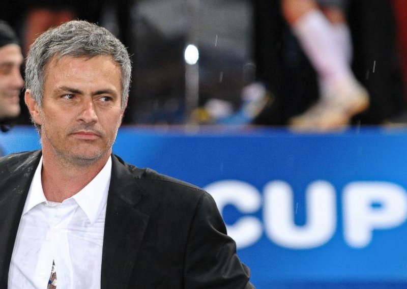 Mourinho na sve načine potvrđuje da napušta Real!