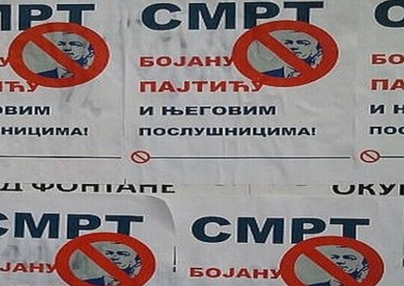 Vojvodina preplavljena plakatima u kojima se traži razlaz sa Srbijom