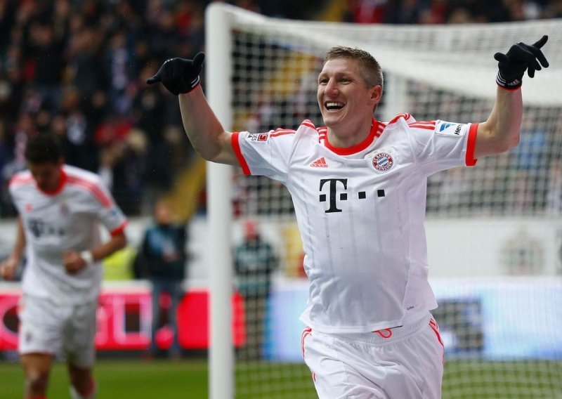 Schweinsteiger petom potvrdio Bayernov naslov prvaka