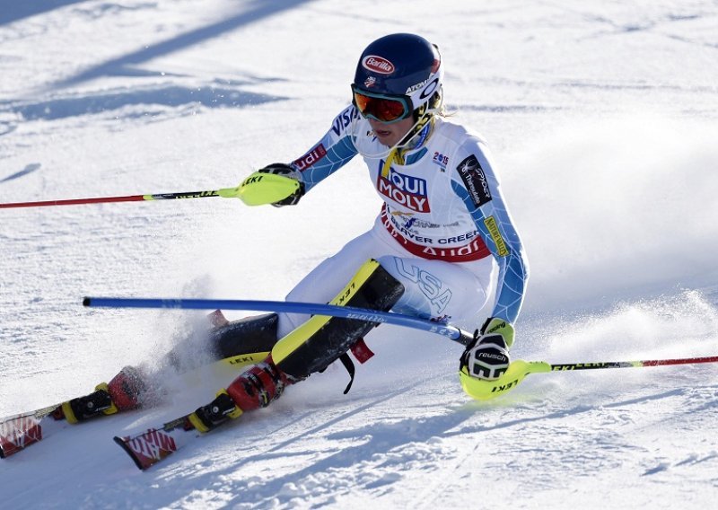 Shiffrin postala nedodirljiva u slalomu