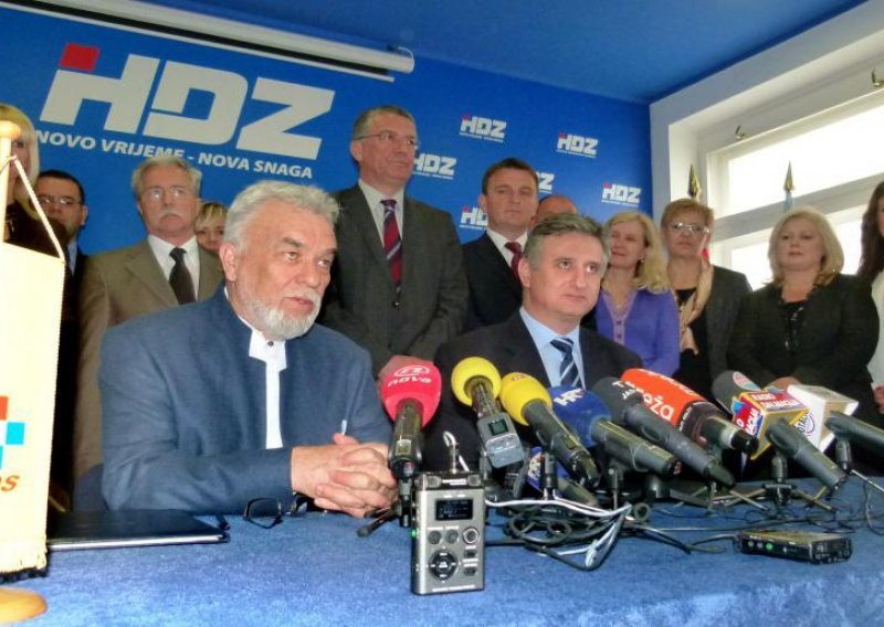 HDZ koalira sa strankom kojoj ne zna ime!