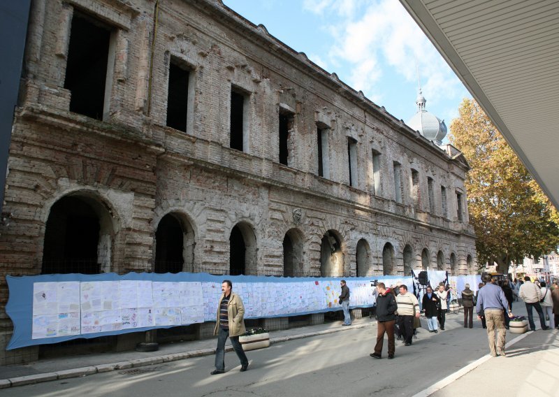 Država darovala Vukovarcima povijesni Radnički dom