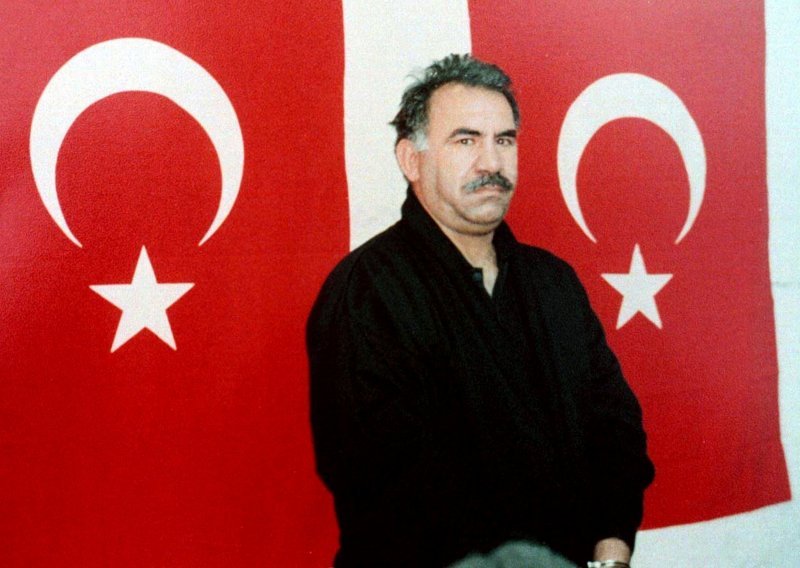 Ocalan naredio prekid vatre i povlačenje