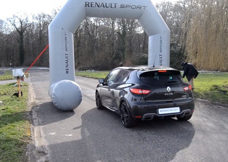 Kako radi kontrola lansiranja novog Renault Clija RS?