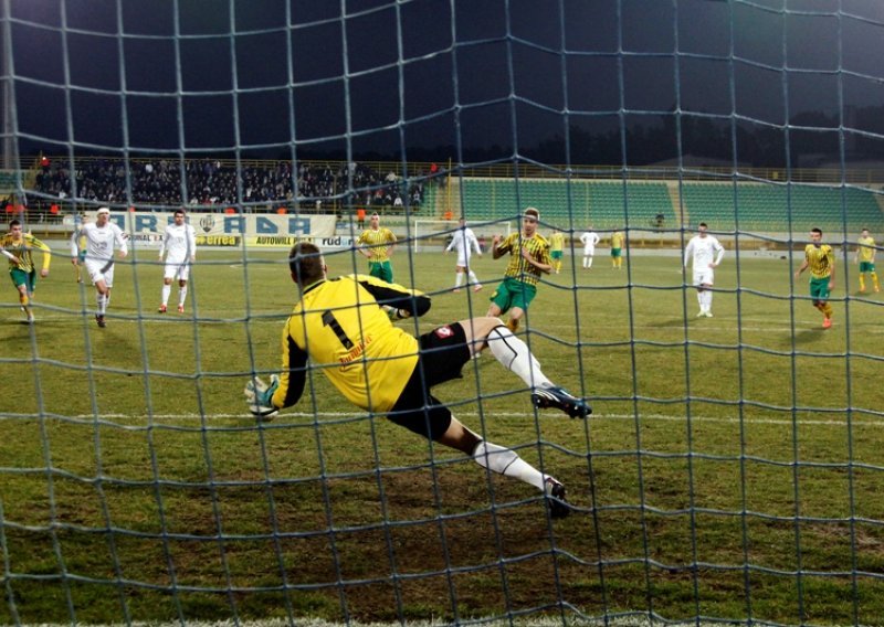 Remi Istre i Rijeke nakon dva kaznena udarca