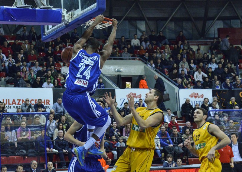 Cibona nesretno poražena kod Zvezde