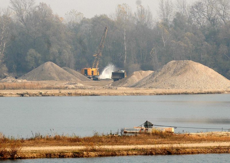 Nexe Grupa podnijela zahtjeve za pokretanje predstečajne nagodbe