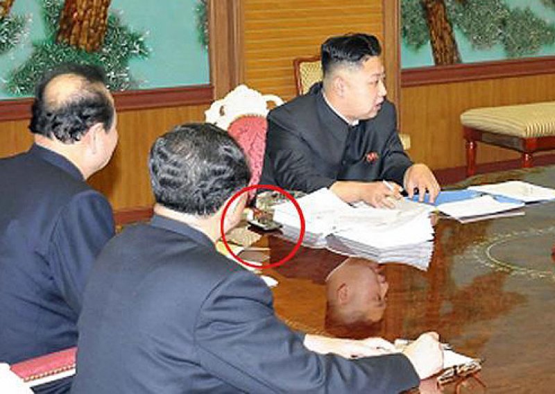 Koji to smartphone koristi Kim Jong-Un?