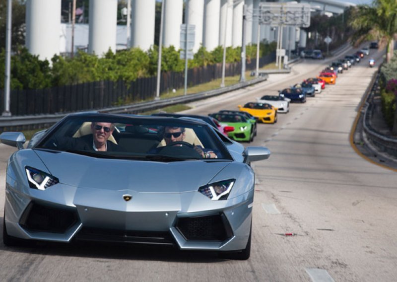 Lamborghini rasprodao Aventador Roadster