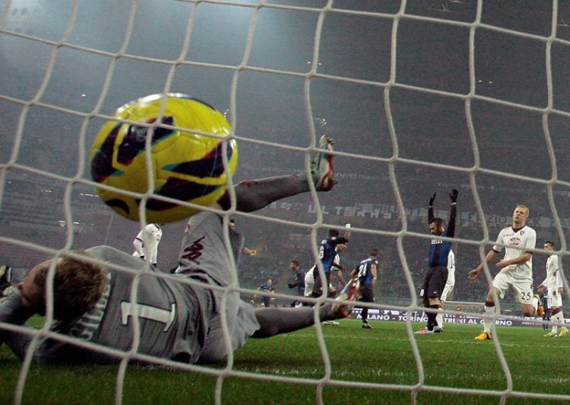 Kovačić debitirao, Inter doživio totalni debakl