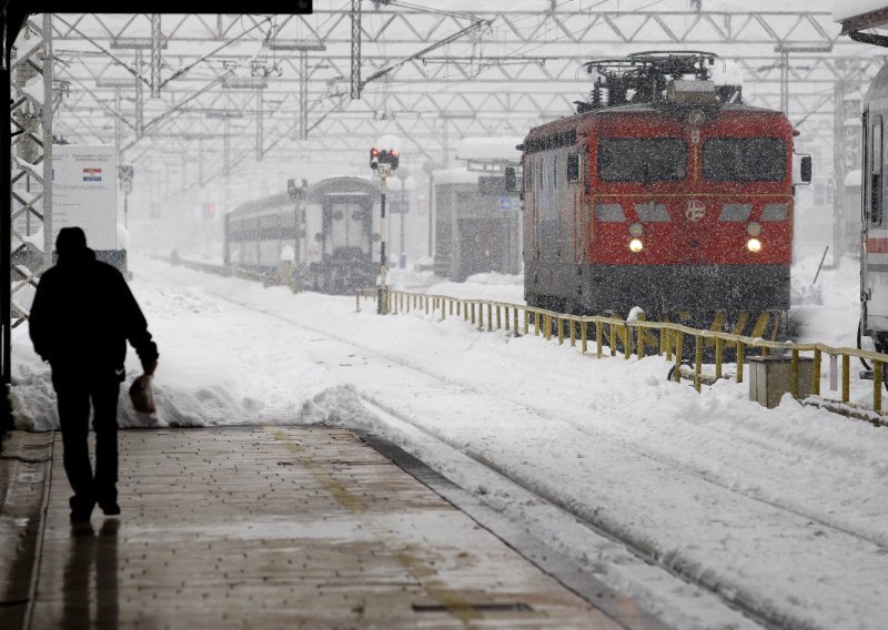 Ukrao 27 naponskih kablova na kolodvoru u Zagrebu