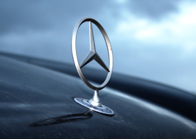 Mercedes prestigao Lexus u luksuznom segmentu