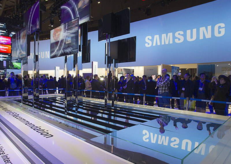 Samsung rekordno zaradio za Božić