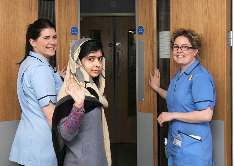 Heroina Malala izišla iz bolnice
