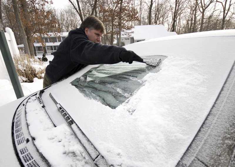 Kako pripremiti automobil za zimu i izbjeći probleme