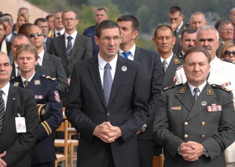 'Vidljivo je da se Hrvatska vojska i Majka Božja vole'