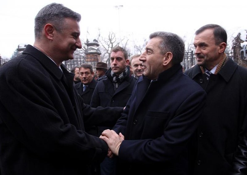 Gotovina i Markač na Tuđmanovu grobu