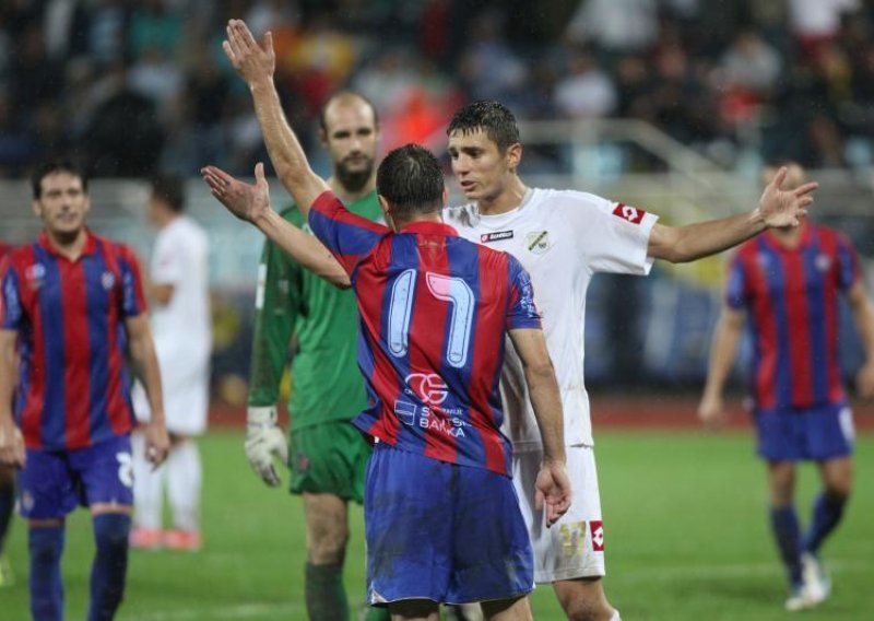Može li Hajduk uzvratiti Rijeci za poraz na Kantridi?