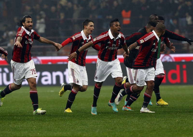 Milan srušio Juve iz kontroverznog penala