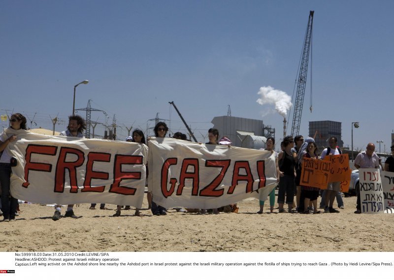 Izrael zastavio brod s pro-palestinskim aktivistima iz Europe i Kanade