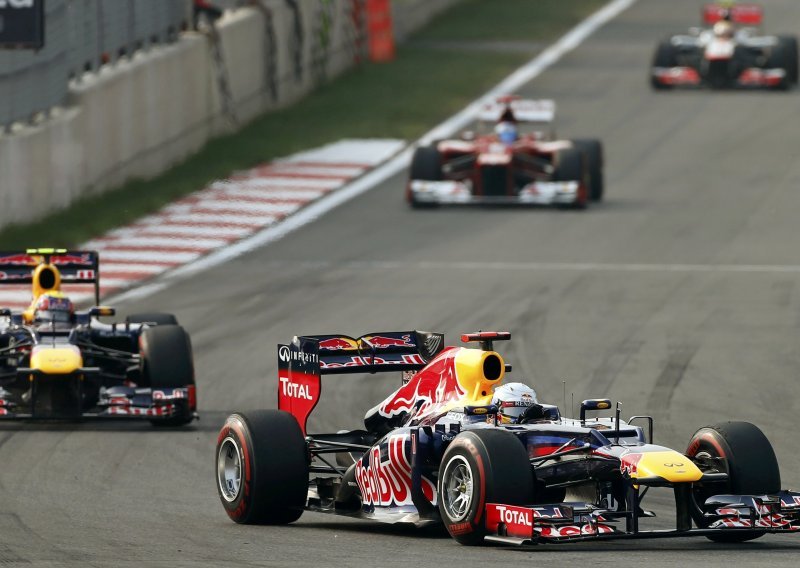 Nezadrživ: Vettelu nova pobjeda i vrh poretka!