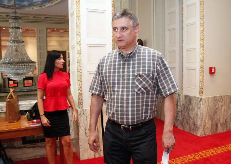 Karamarko: Gov't is not doing enough