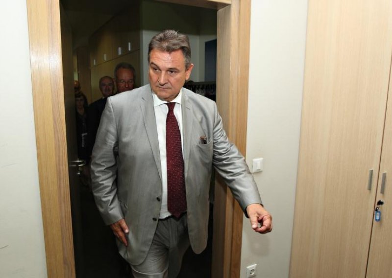 Cacic: I don't want to go on INA Supervisory Board