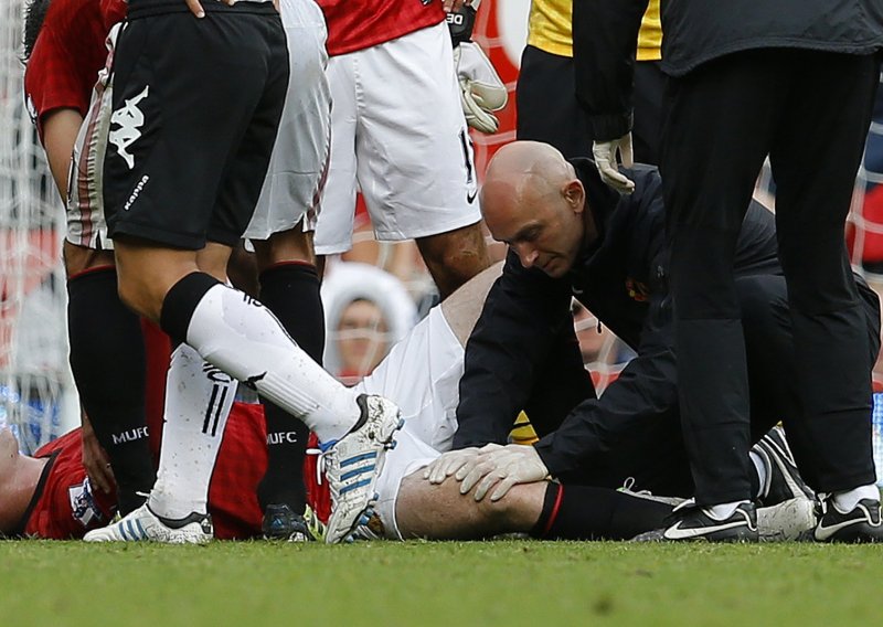Panika u Unitedu: Rooney teže ozlijeđen