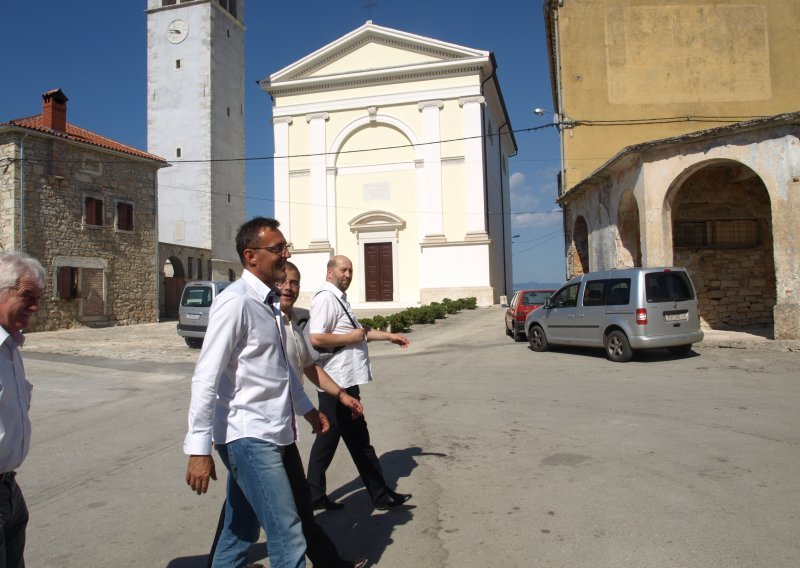 'Pogođenim područjima neće se naplatiti zakupnina'