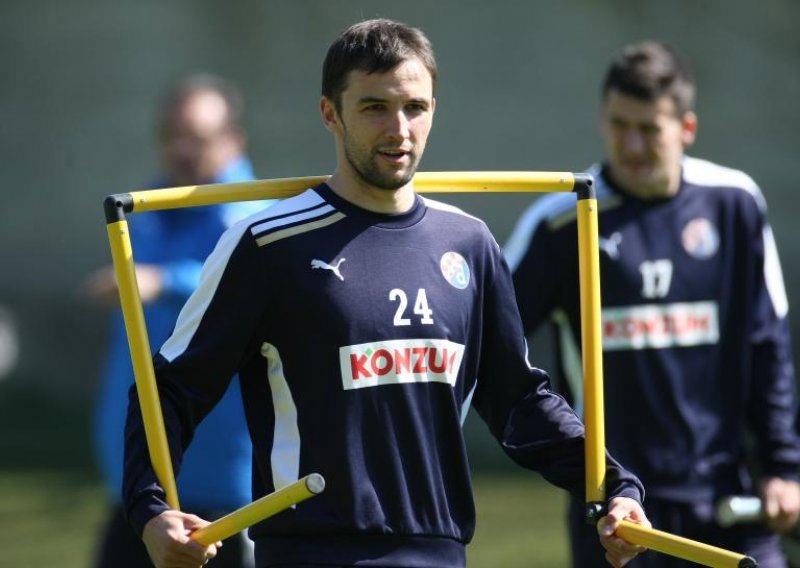 Badelj potpisao za HSV, ali se vratio u Zagreb