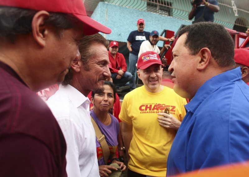 Sean Penn dao podršku Hugu Chavezu