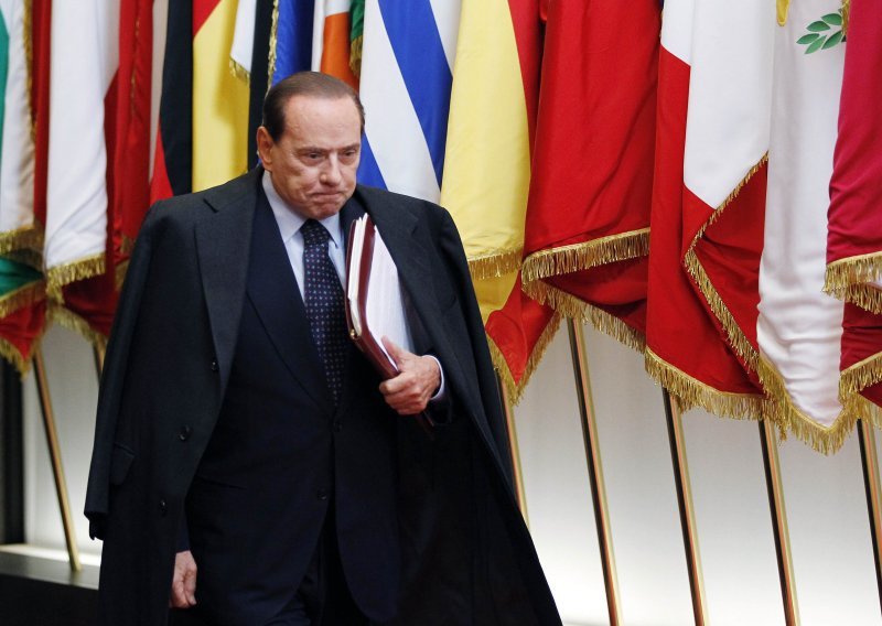 Četiri igrača protiv Berlusconija