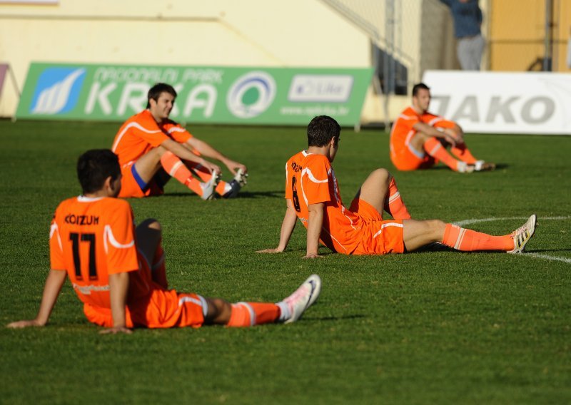 Hajduk odbija isplatiti Šibenik, suspenzija ostaje